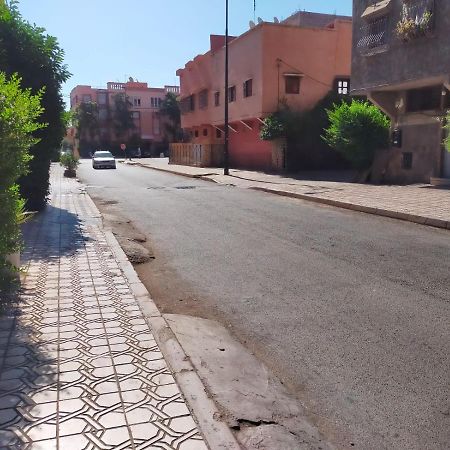 Appartement Relax Marrakech, شقة عائلية بمراكش متوفرة على غرفتين Luaran gambar